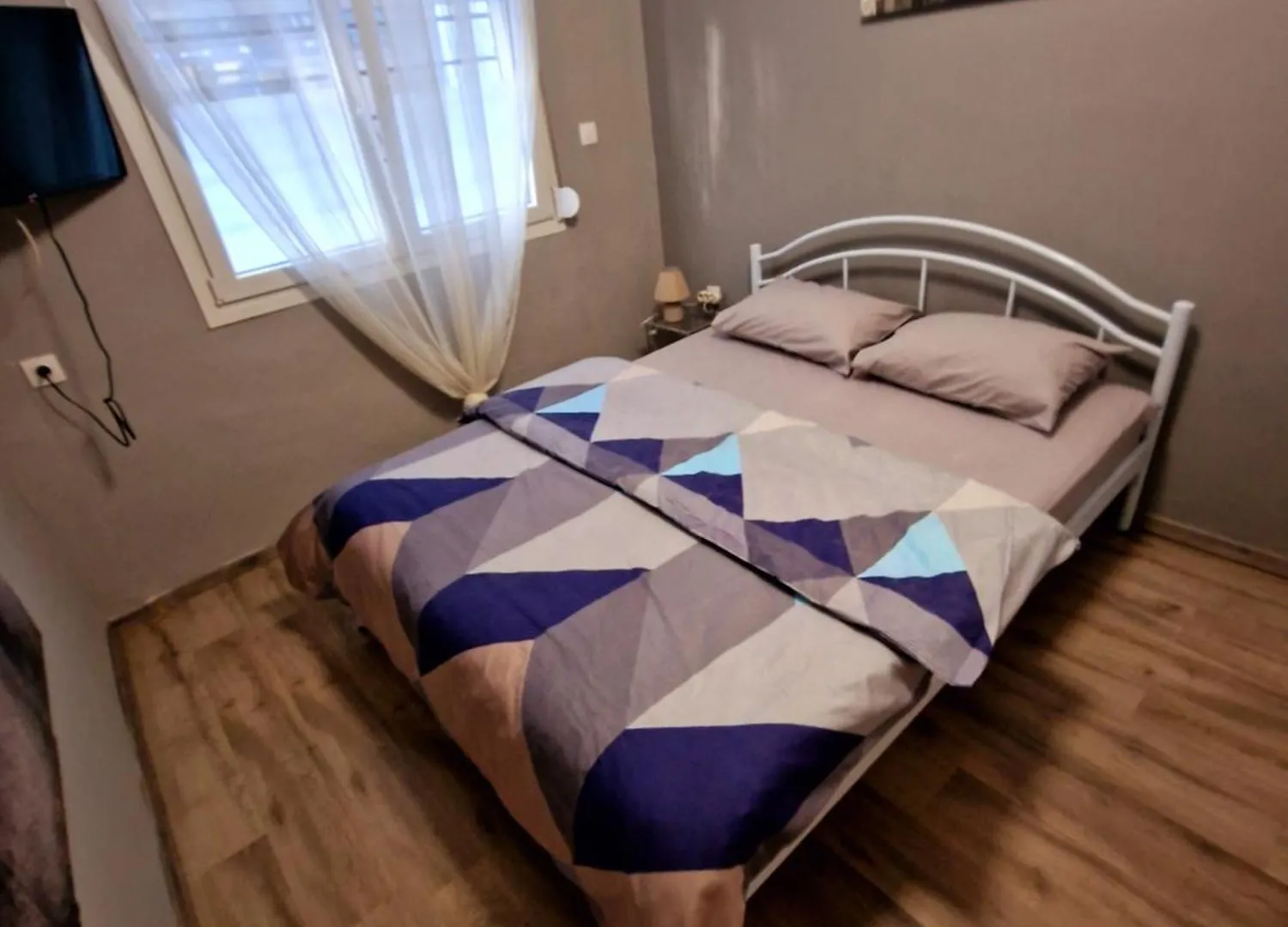 Apartment Closer 
