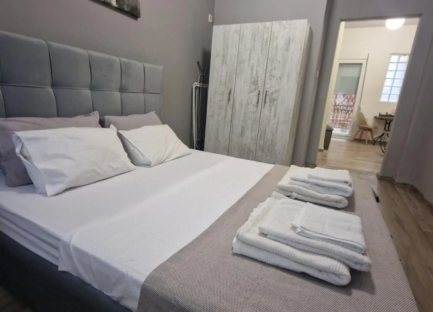 Apartment Closer 
